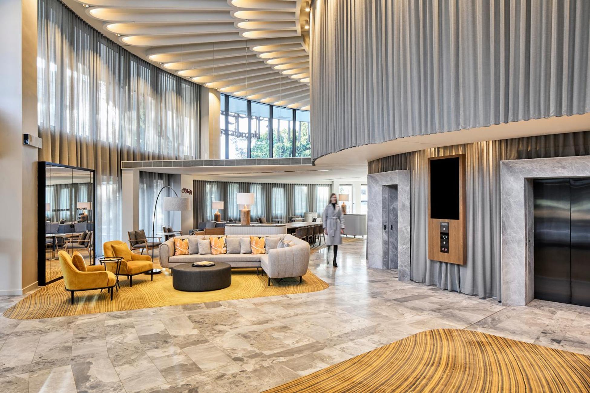 Crystalbrook Kingsley Hotel Newcastle Ngoại thất bức ảnh The lobby of the hotel