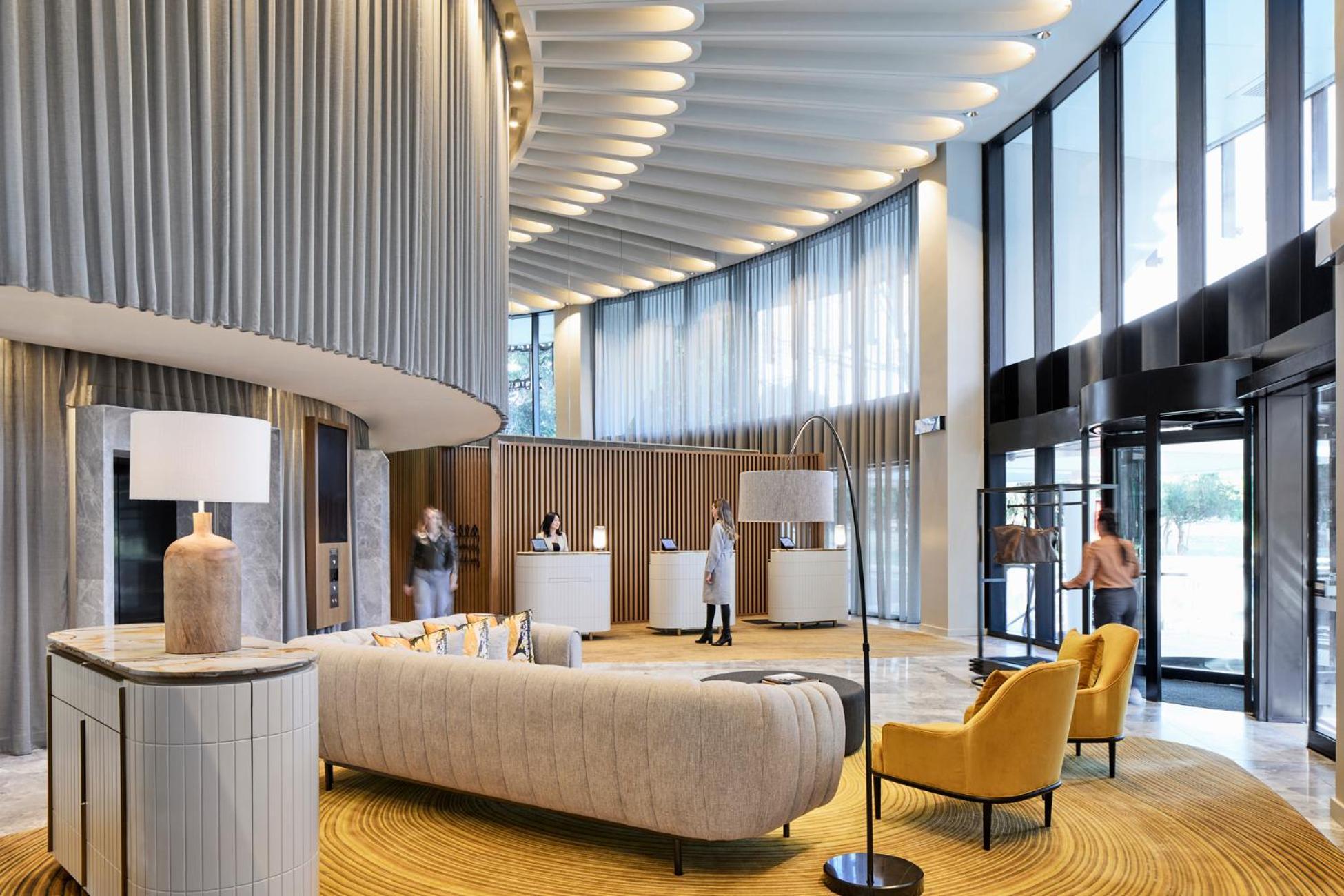 Crystalbrook Kingsley Hotel Newcastle Ngoại thất bức ảnh The lobby of the hotel